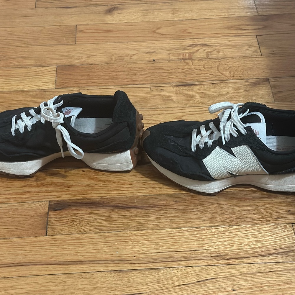 New Balance Black and White Women's Sneakers 327's  EUC